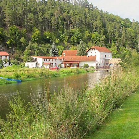 Cechuv Mlyn Apartamento Hrebecniky Exterior foto