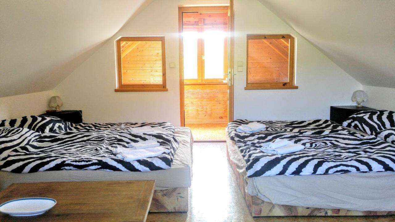 Cechuv Mlyn Apartamento Hrebecniky Exterior foto